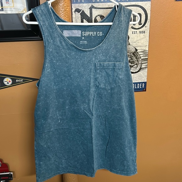 Tank top - Picture 1 of 3
